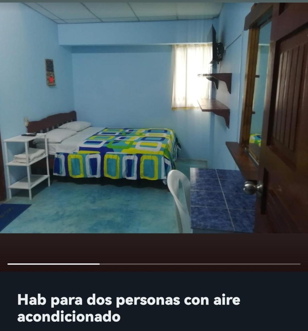 Hostal Aruba Atacames Exterior photo